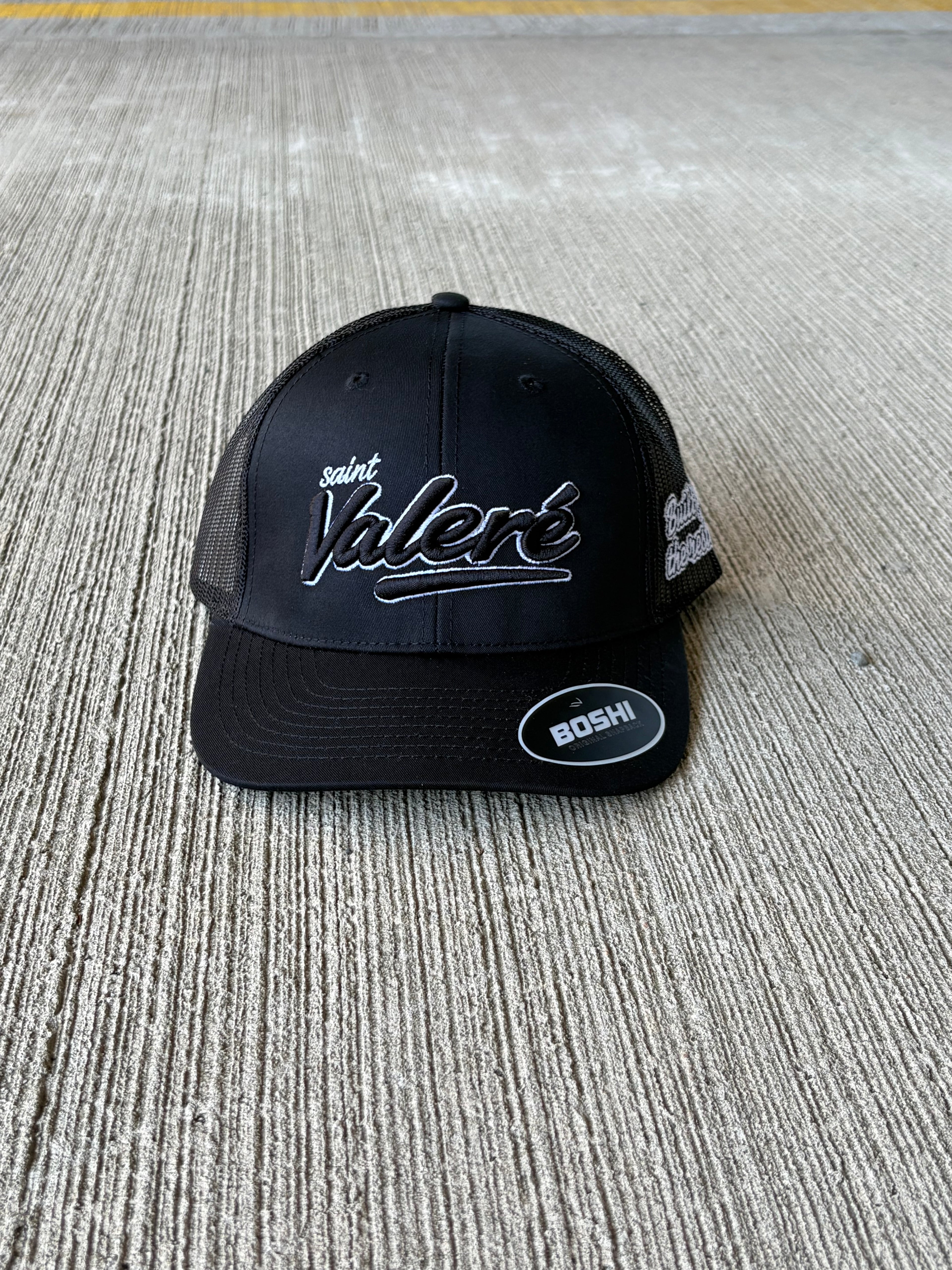Obsidian Black Cap