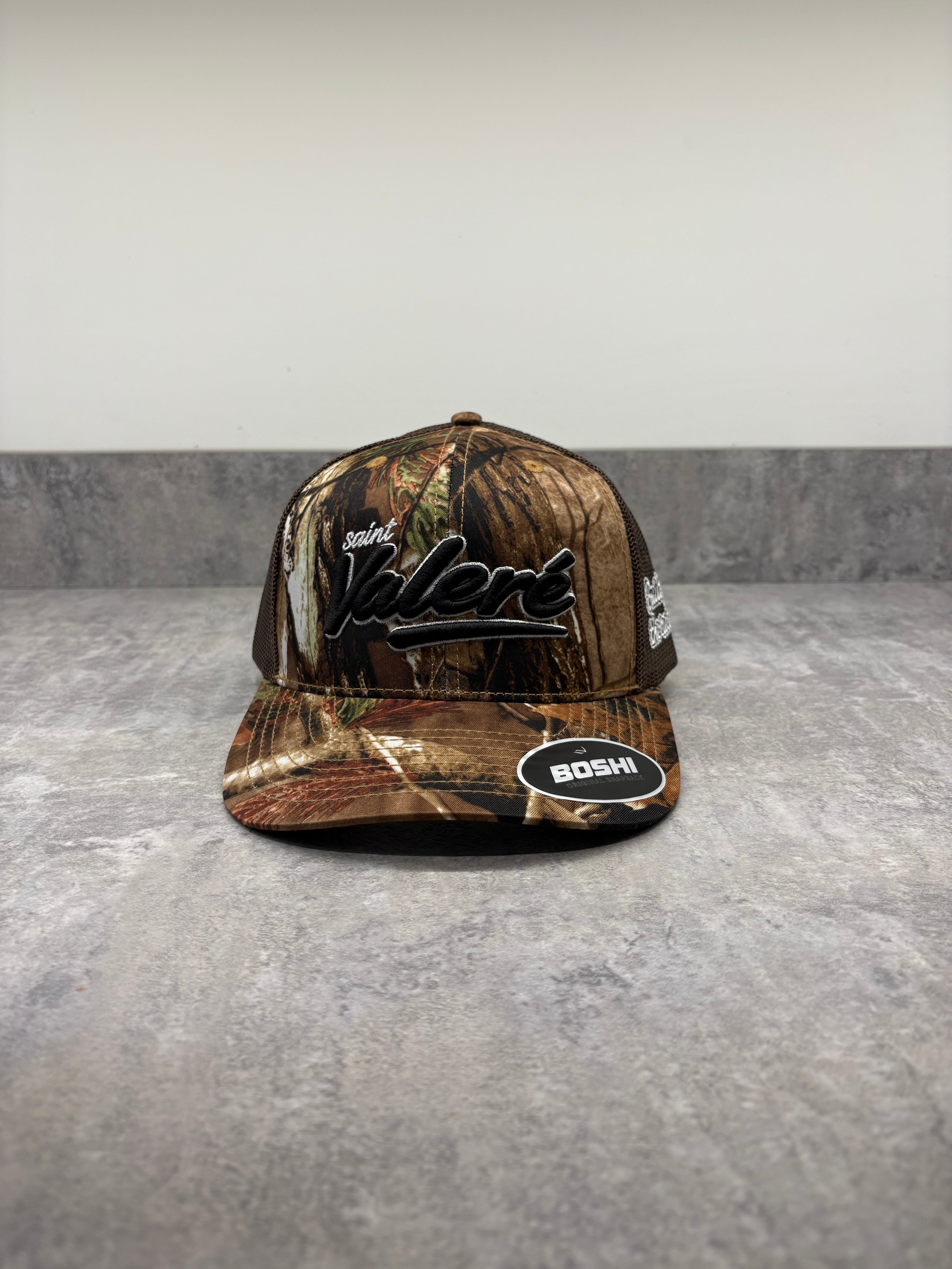 Autumn Black Cap